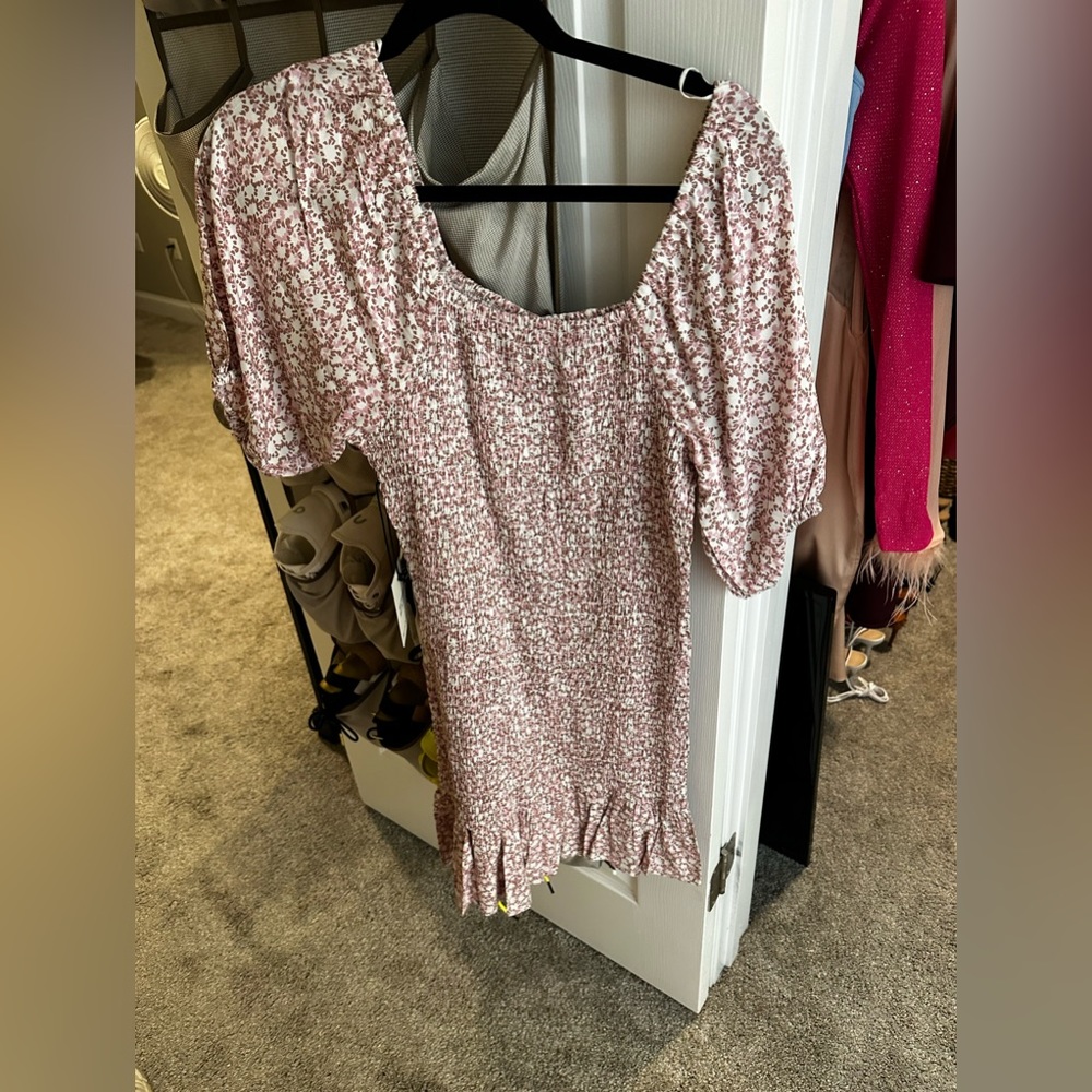 Cute find from tj max but never worn didn’t realize I got the wrong size